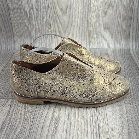 Carlton London Oxford Gold Metallic - Picture 3 of 13